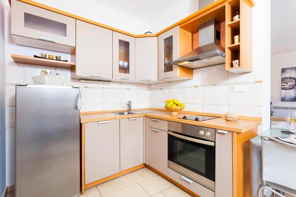 Apartments Dea Caeli Vela Luka Eksteriør bilde