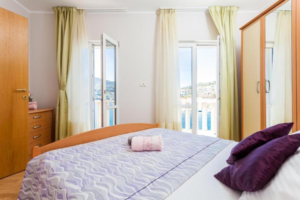 Apartments Dea Caeli Vela Luka Eksteriør bilde